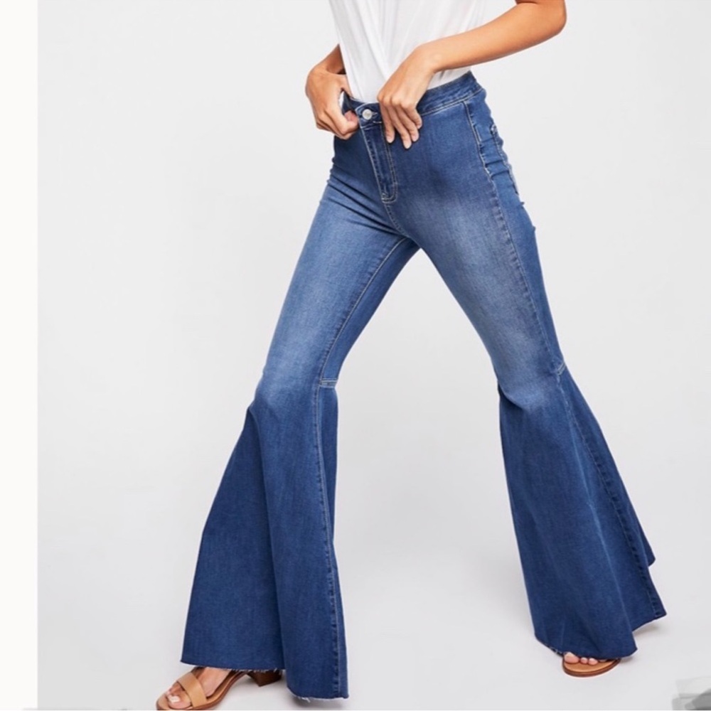 Free People | Just Float on Flare Jeans size 29 raw hem